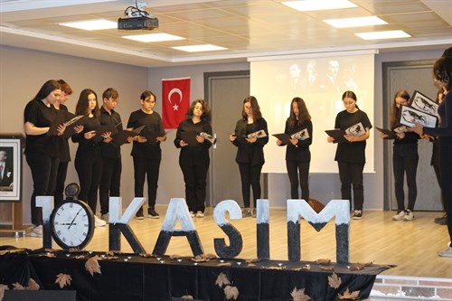 (2022) İlçemizde 10 Kasım Atatürk’ü Anma Programı Gerçekleştirildi. 