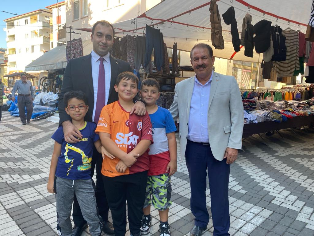 Kaymakamımız Sayın Fırat KADİROĞLU, Abdipaşa Beldemizde Esnaflarımızı Ziyaret Etti
